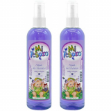 Mi Tesoro Violet Water Spray Bottle 8 oz pack of 2